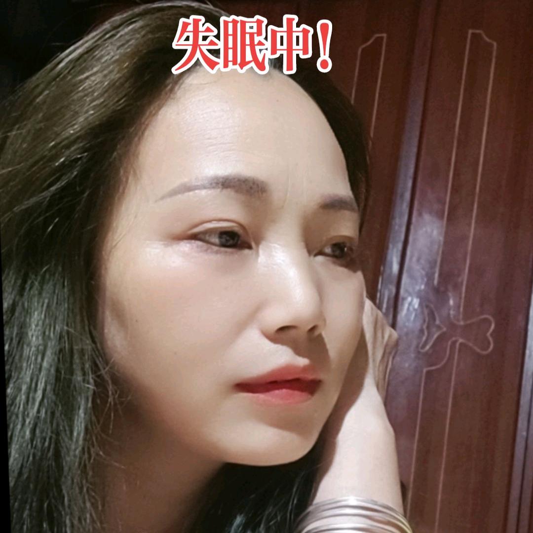 红唇💋