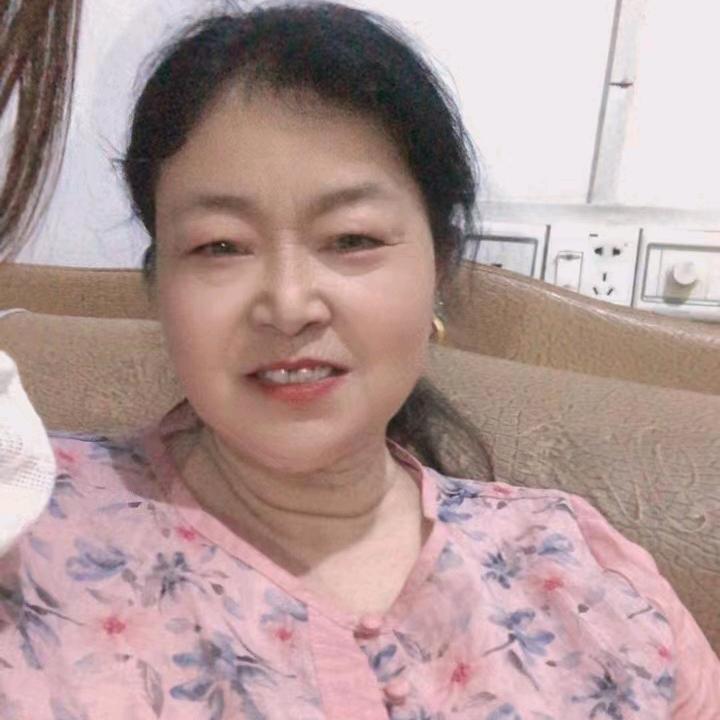 张姐666下午三点零六开播