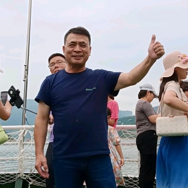 金哥