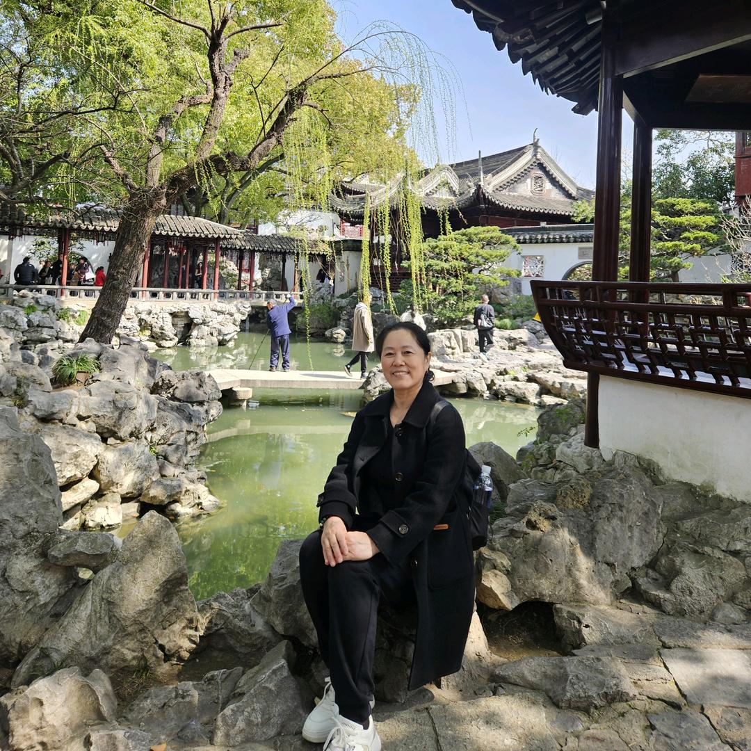善良中带着锋芒