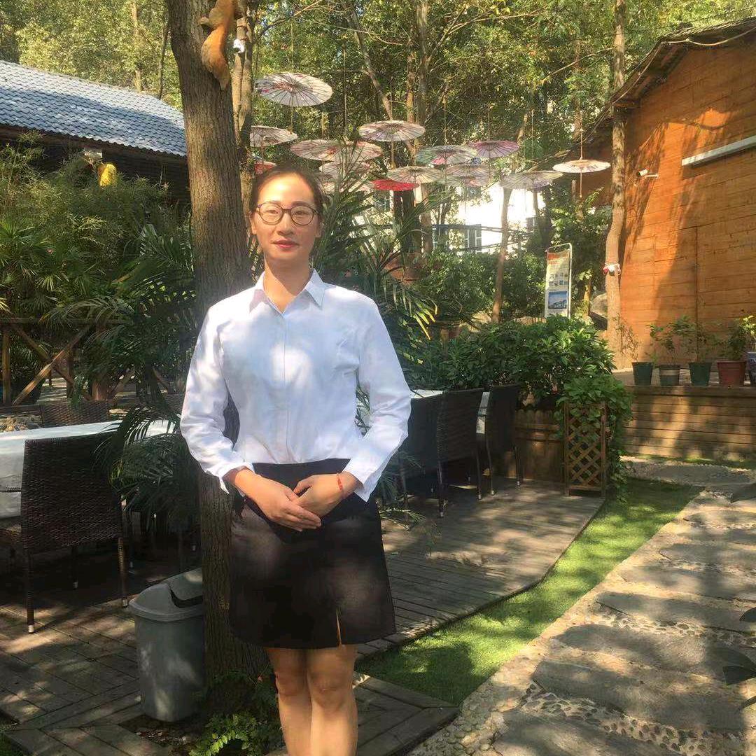 卖家电的高个子