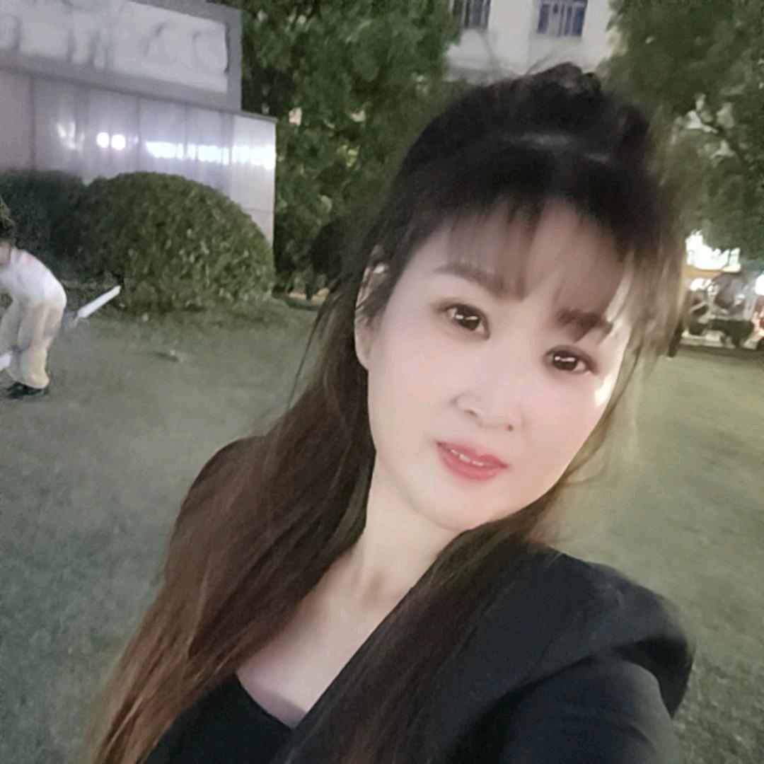 爱吃鱼🐠的猫🐱,董秀琴