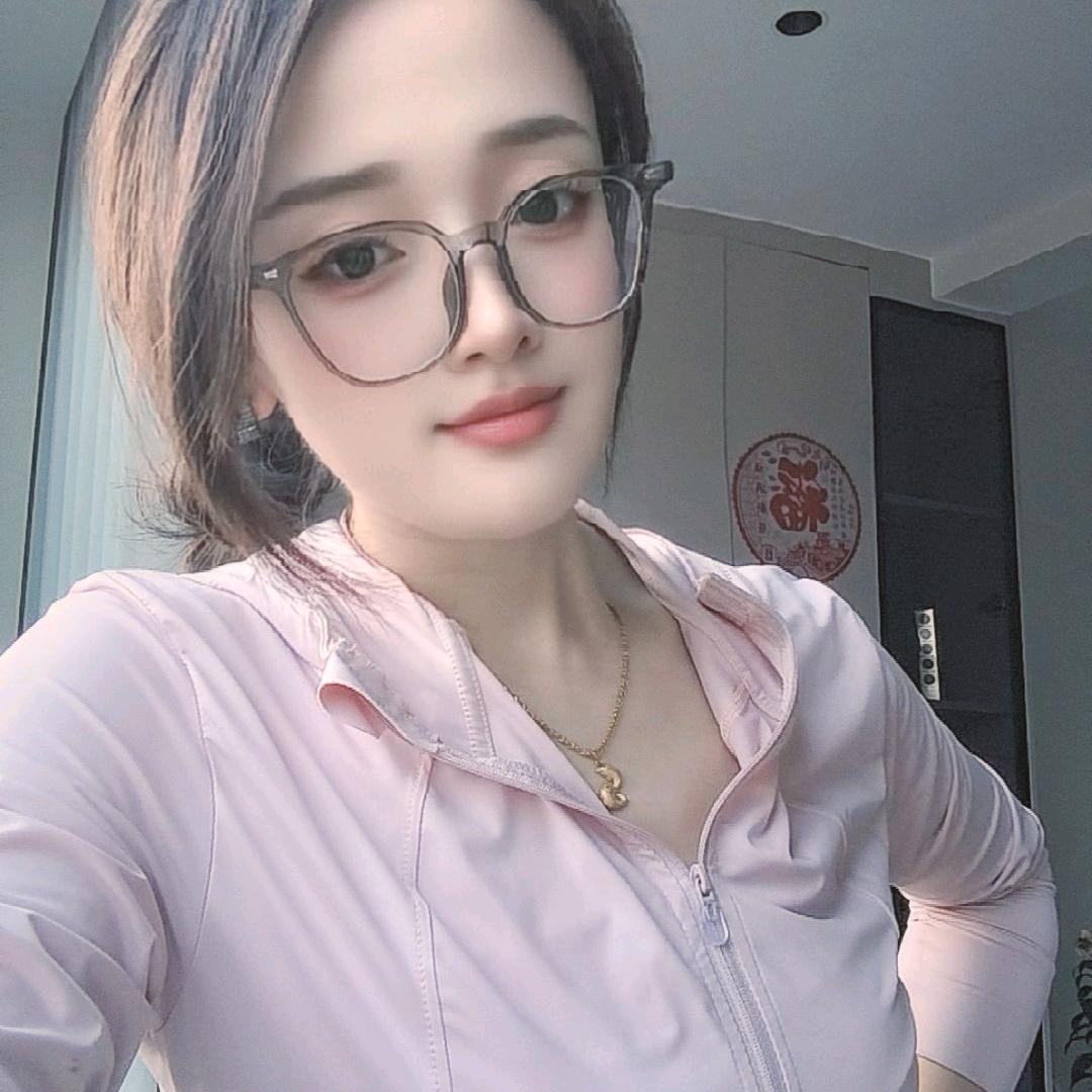 万州美缝一姐