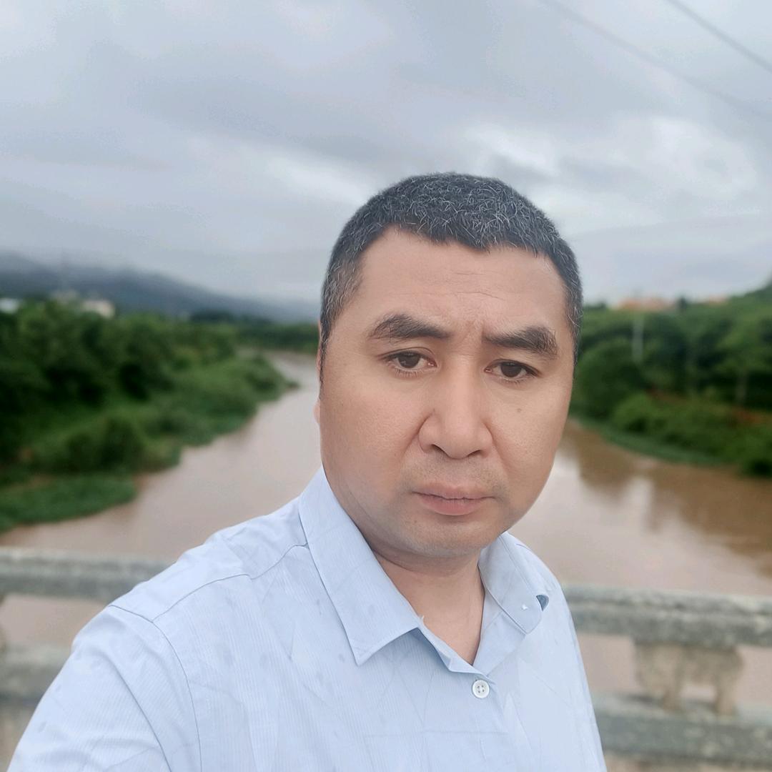 荣昌     小勇