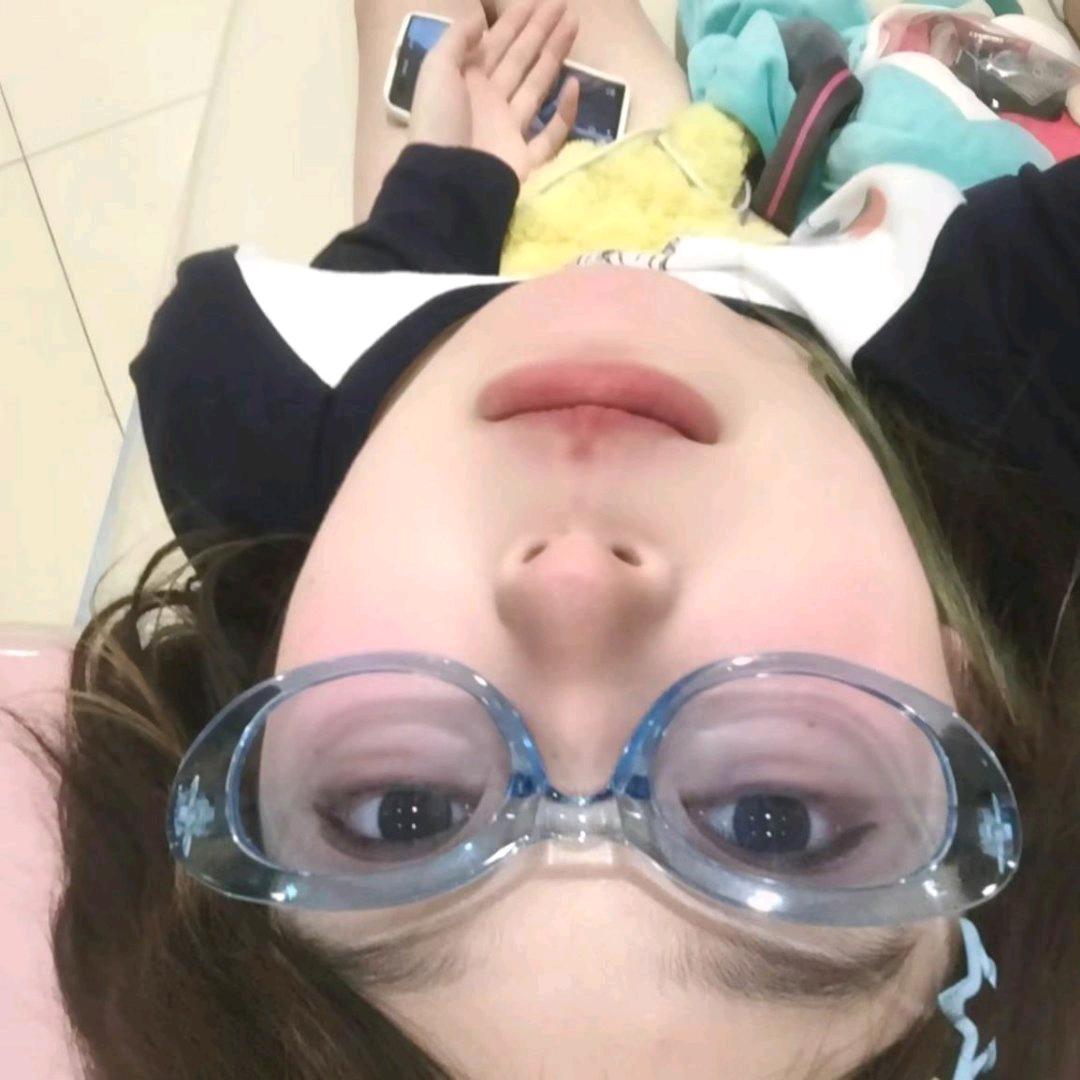 石头脆啵啵