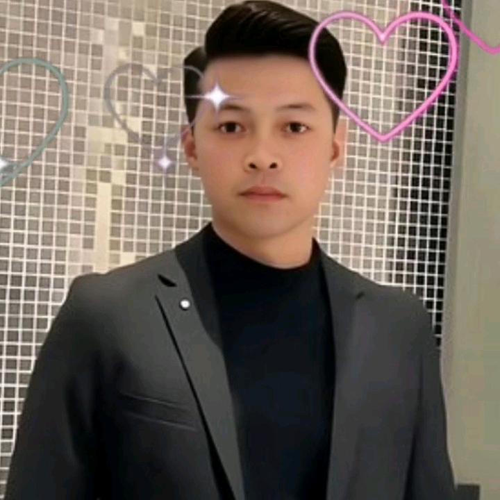 曲中人