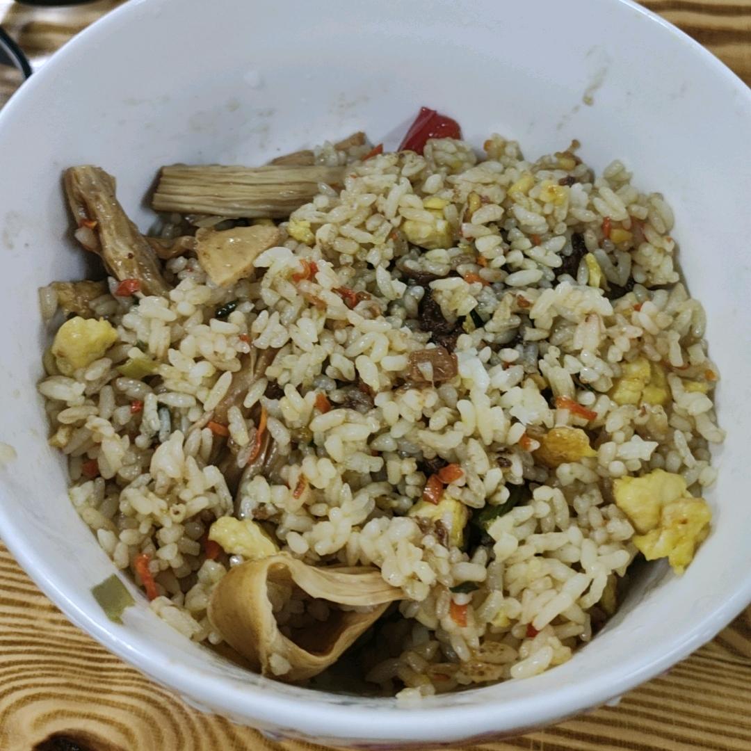 悲伤蛋炒饭
