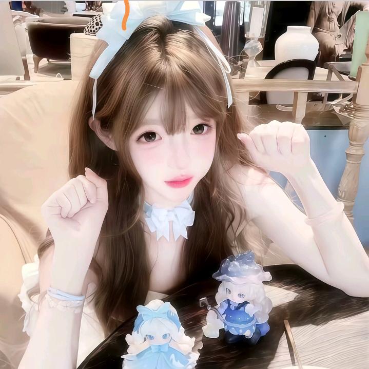 爱吃小鱼丸