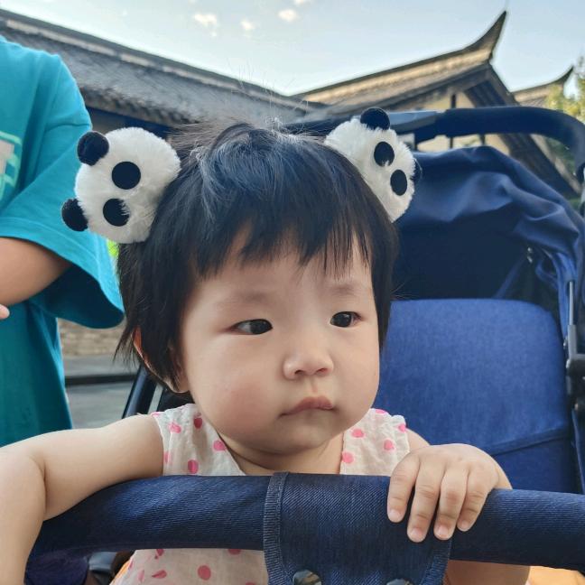 呦呦(๑˙ー˙๑)