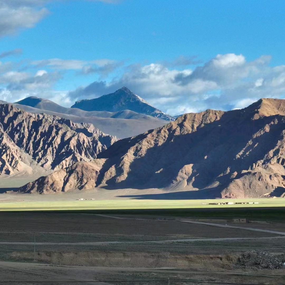 ￴￴ ￴ ￴ ￴￴￴ ￴￴￴￴ ￴￴