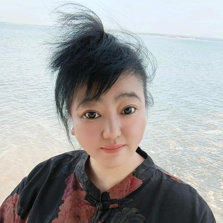 蔡茹