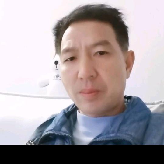 曾庆德