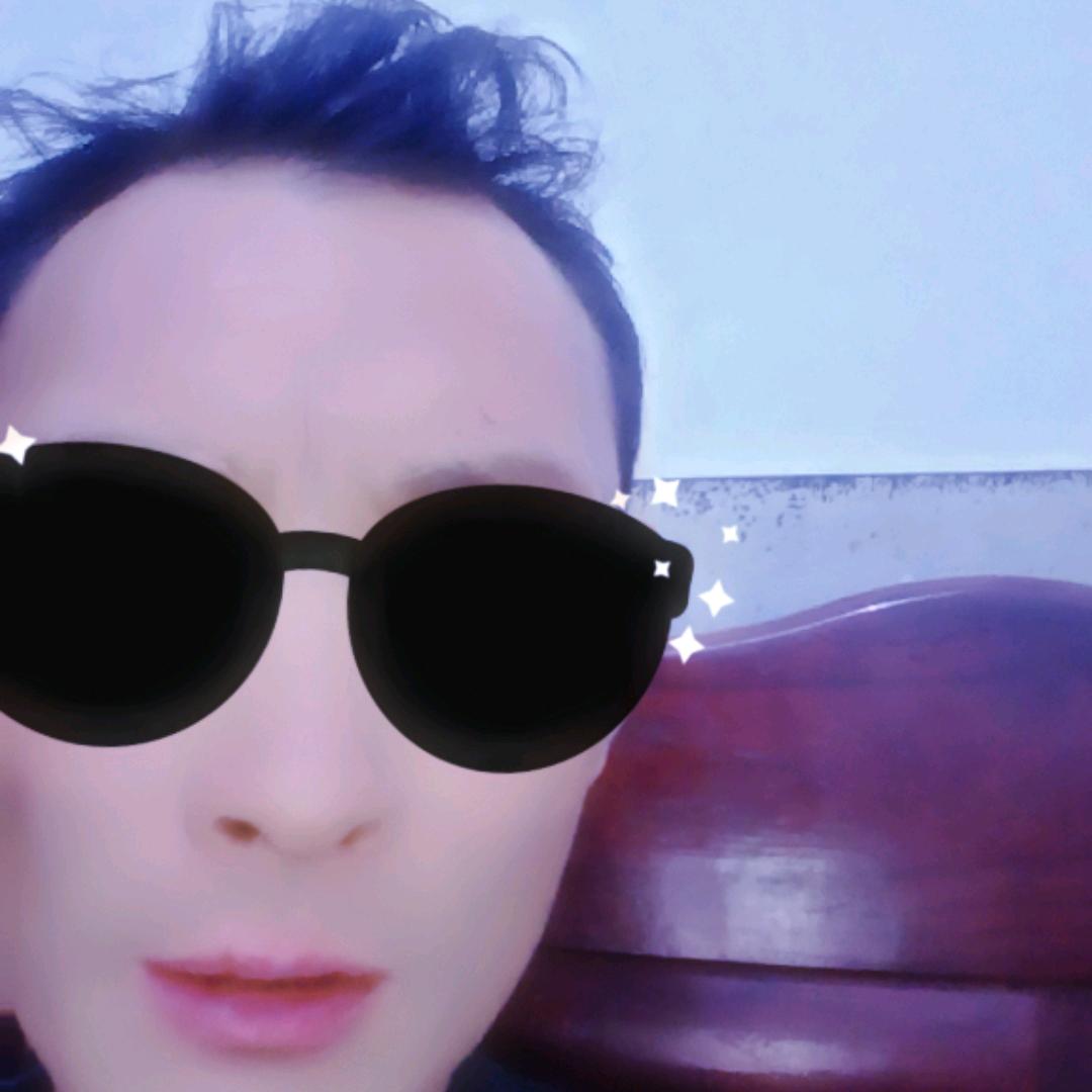 一个人撑起这个家