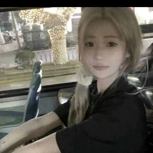阿茹美妆小店