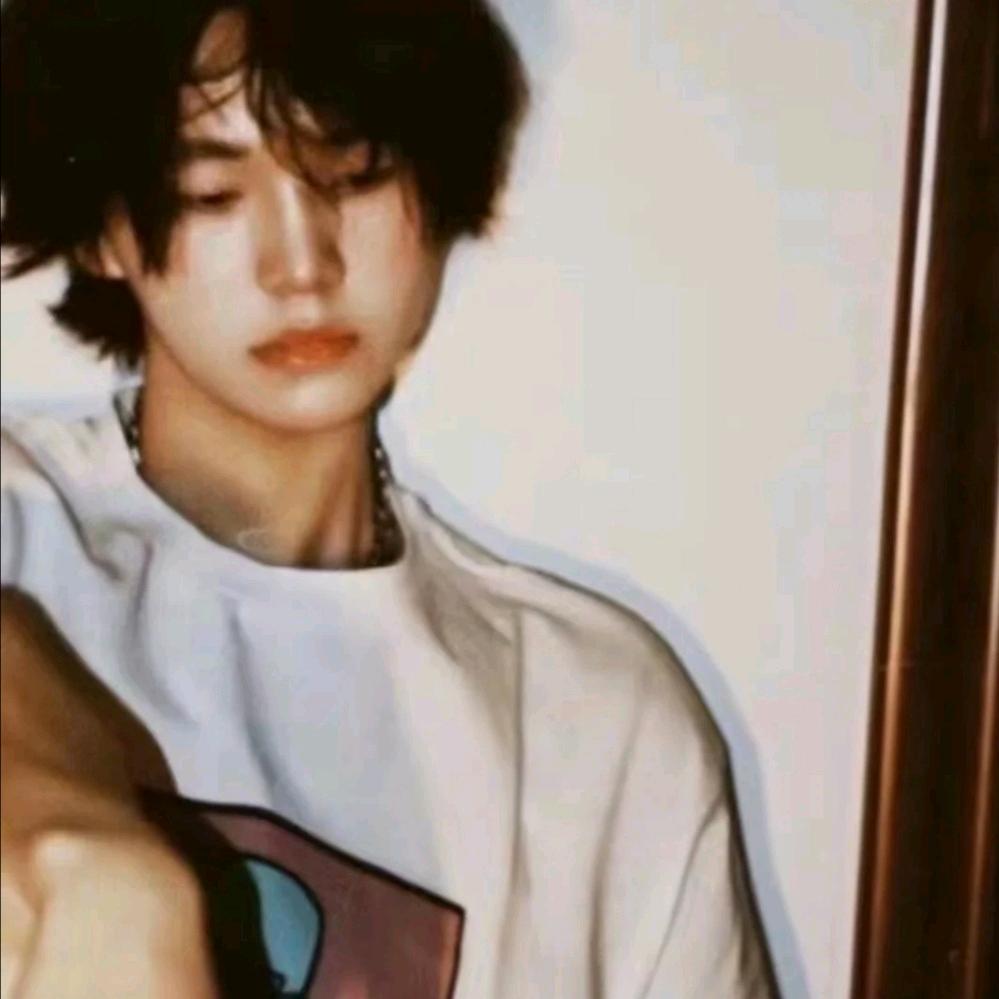 小摔摔摔摔🛹