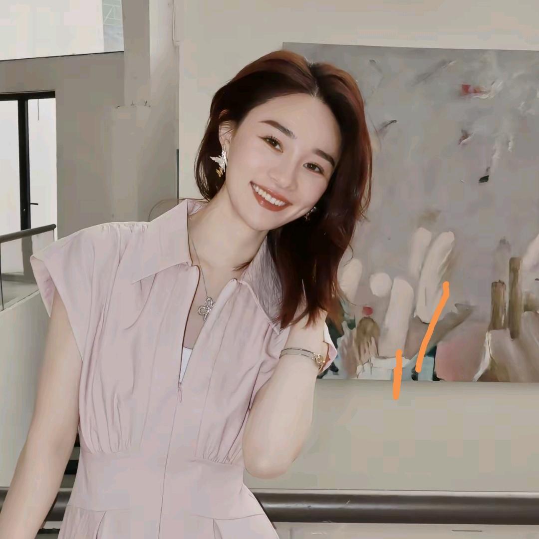 邱莹莹穿搭衣橱