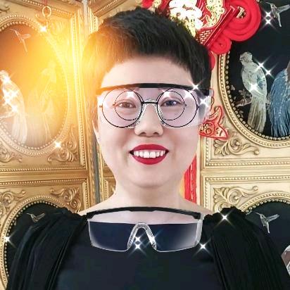 爆牙姐