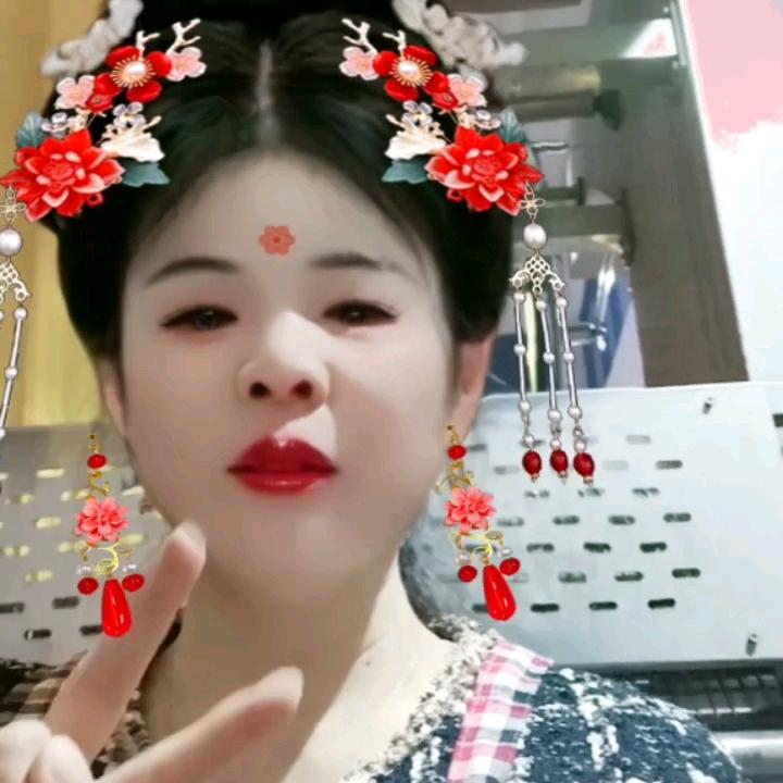 看水流走 水青青