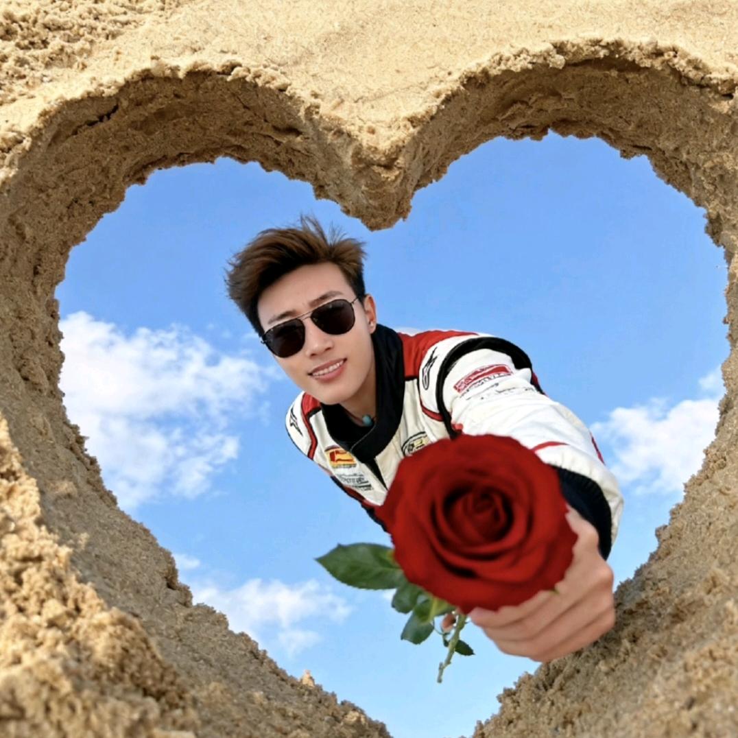 ꧁笑敬过往꧂♥