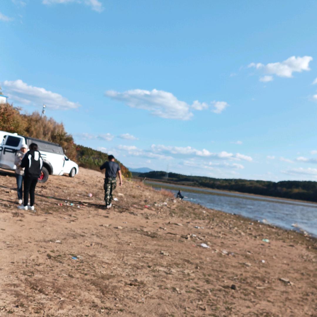 位置📍<30米通讯录好友女装