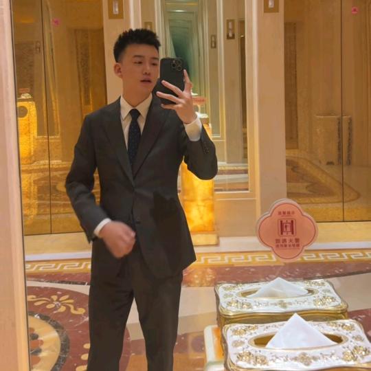 严子枫是也😜😜😜😜