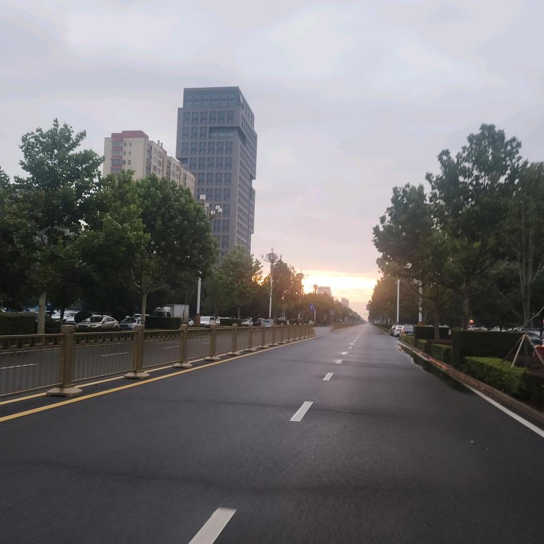 首先你要快乐