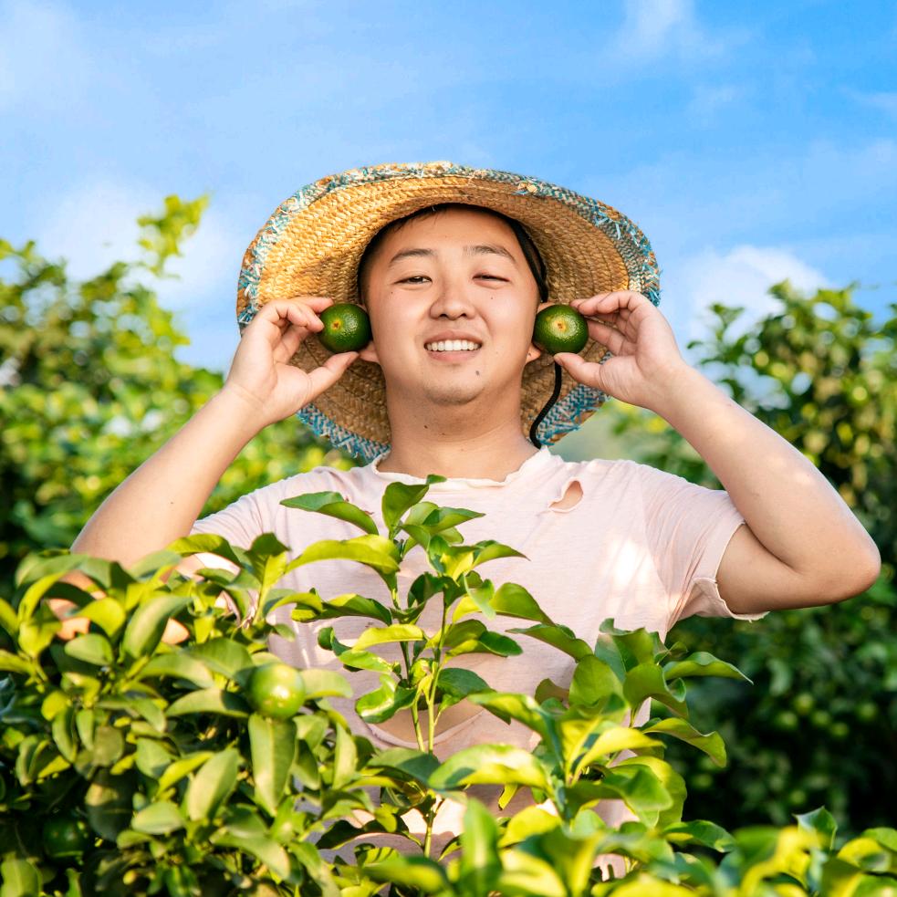 小伍在农村