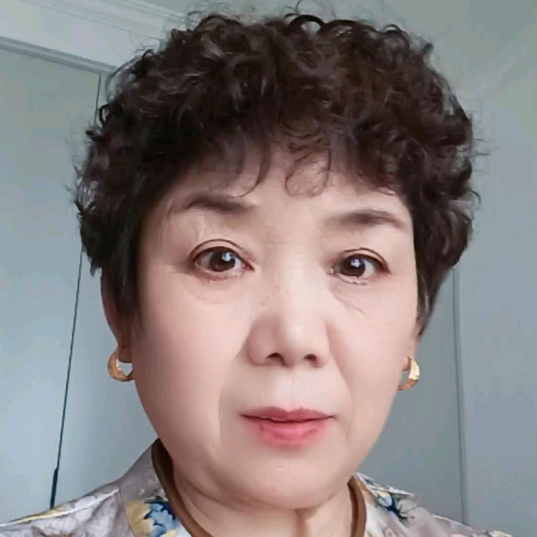 一枝花🙂