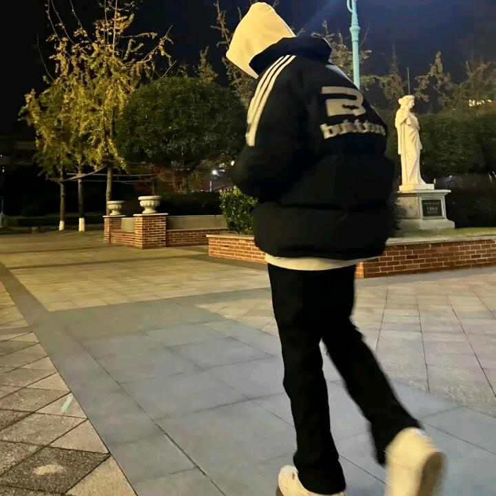哦哦