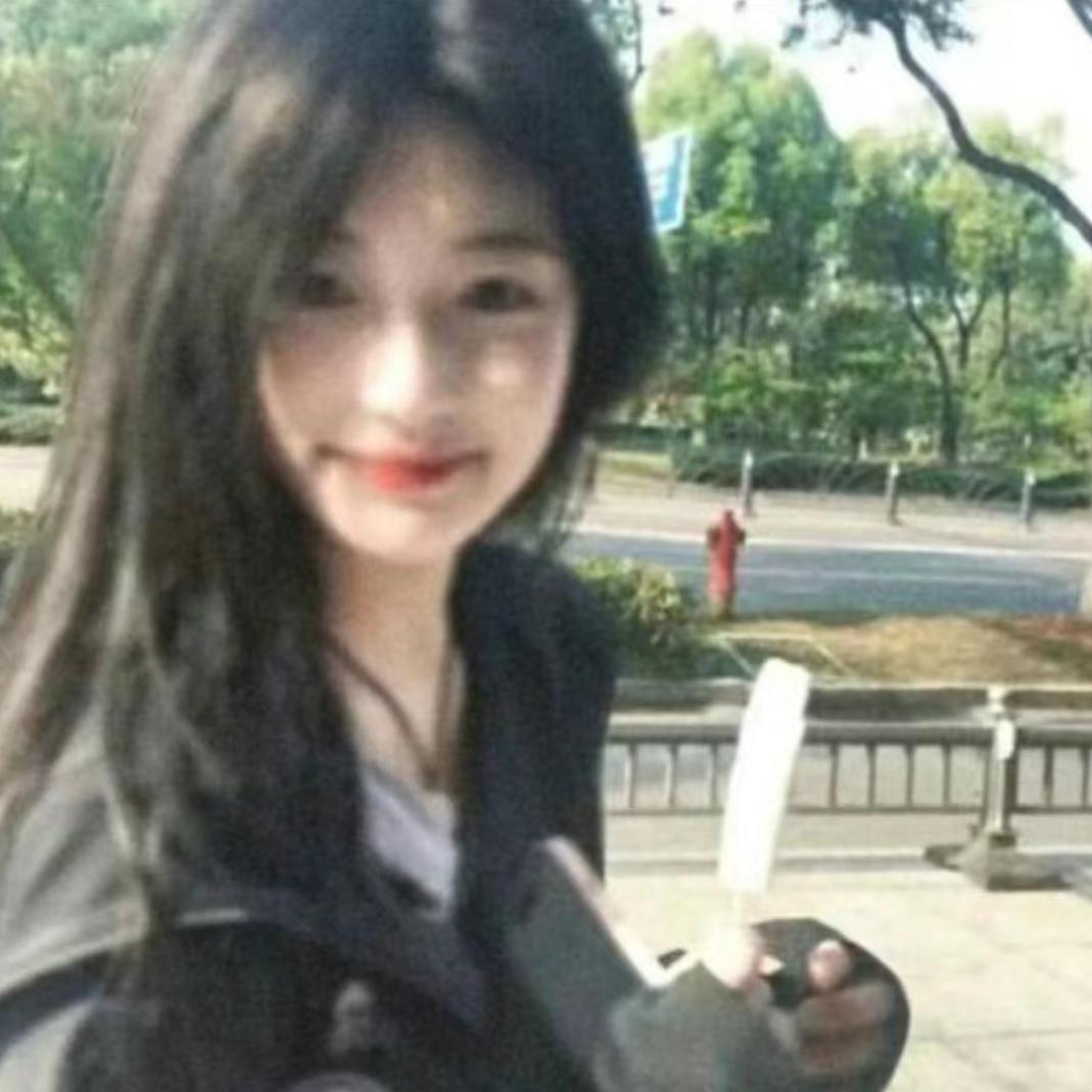 爱吃爆米花的小新