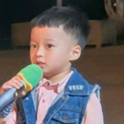 季清华🎤爱唱歌