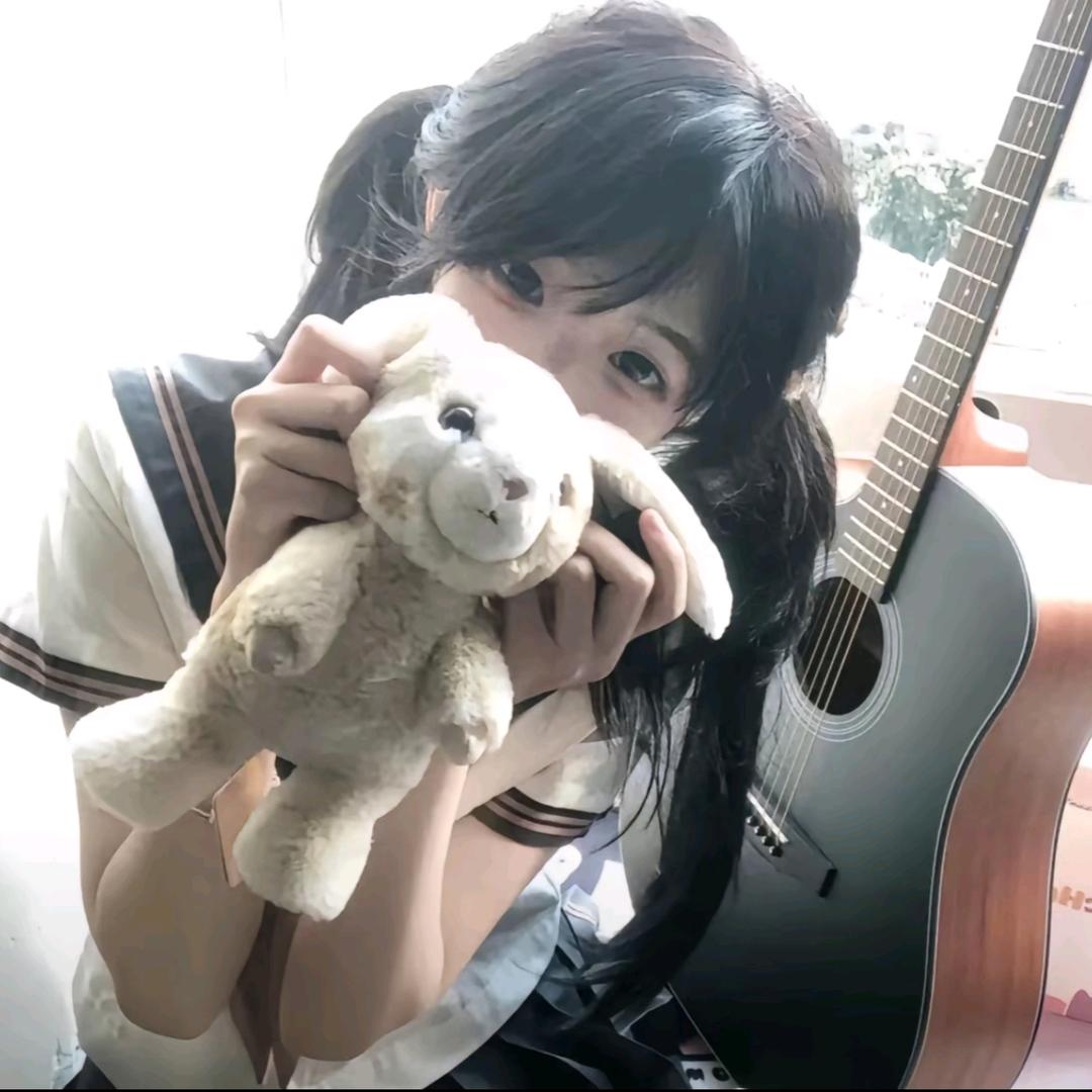 一朵风中摇曳的陈俊生