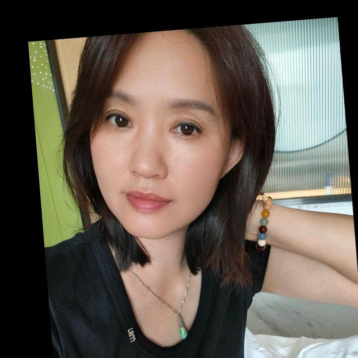 云中谁忆