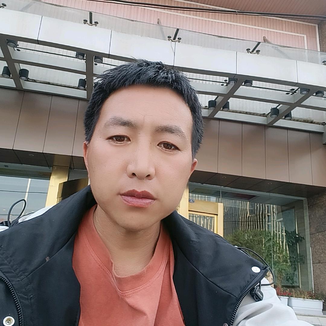 爱不爱是我的事，别人不要管闲事！