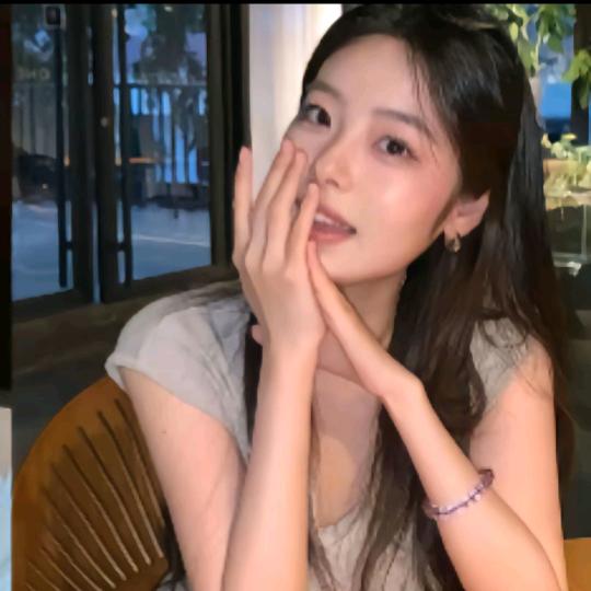 不打腮红只打哈欠