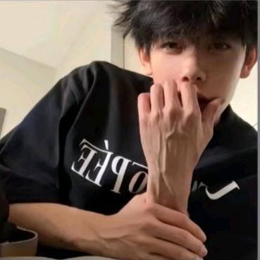 鱼🐟