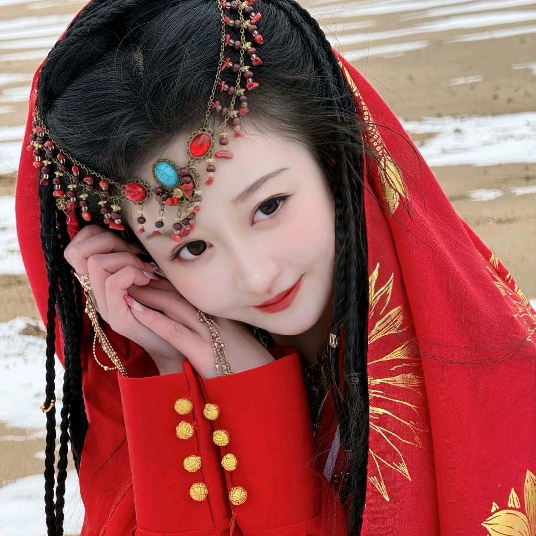 ᥫᩣʟ̶ᴏ̶ᴠ̶ᴇ动漫搞笑推文：宝儿