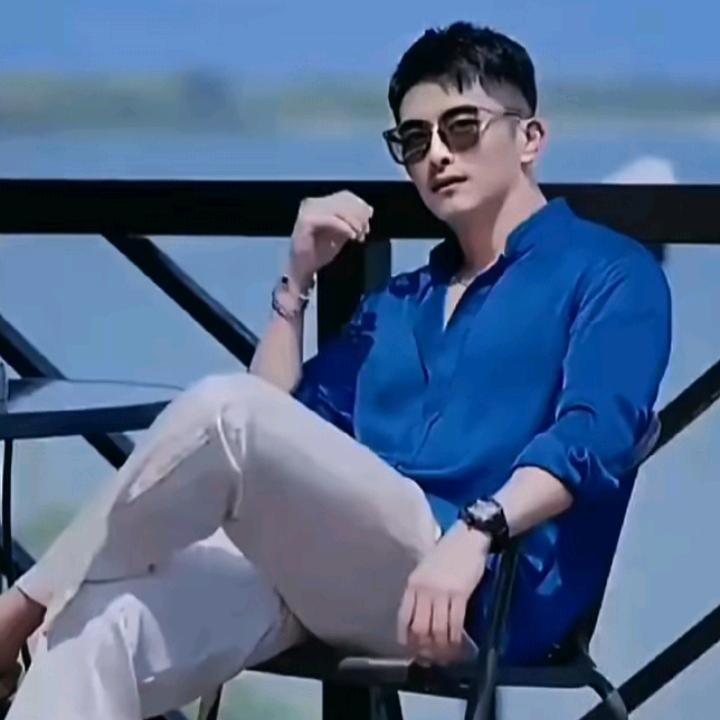 ᝰꫛ李ಇ᭄先生࿐