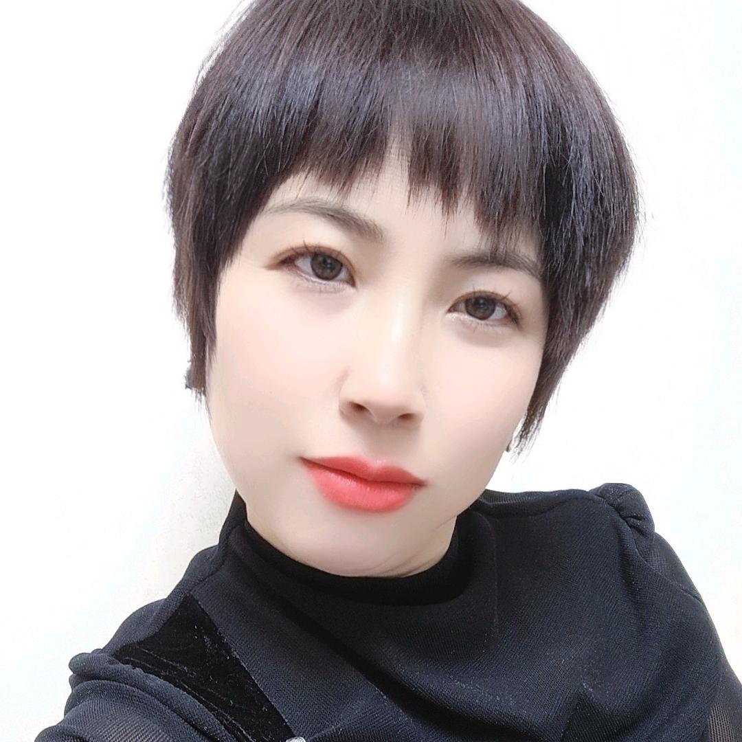 武月玲