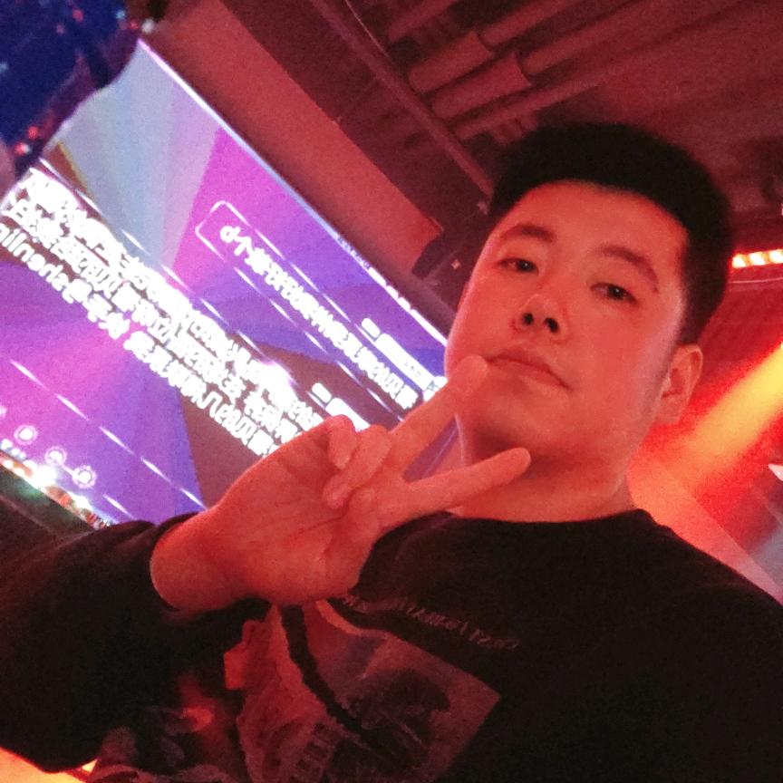 乔安🚶‍♂️