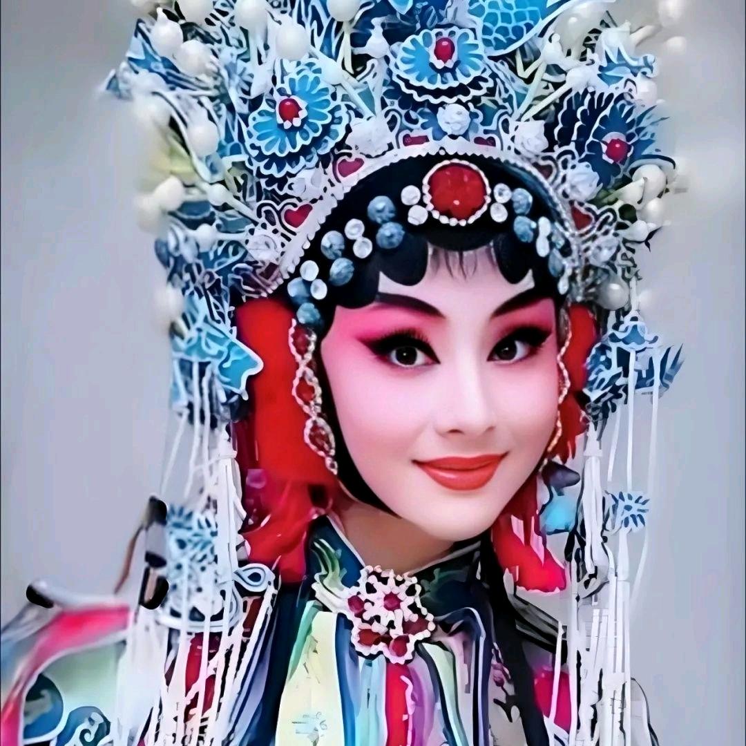闭眼听风