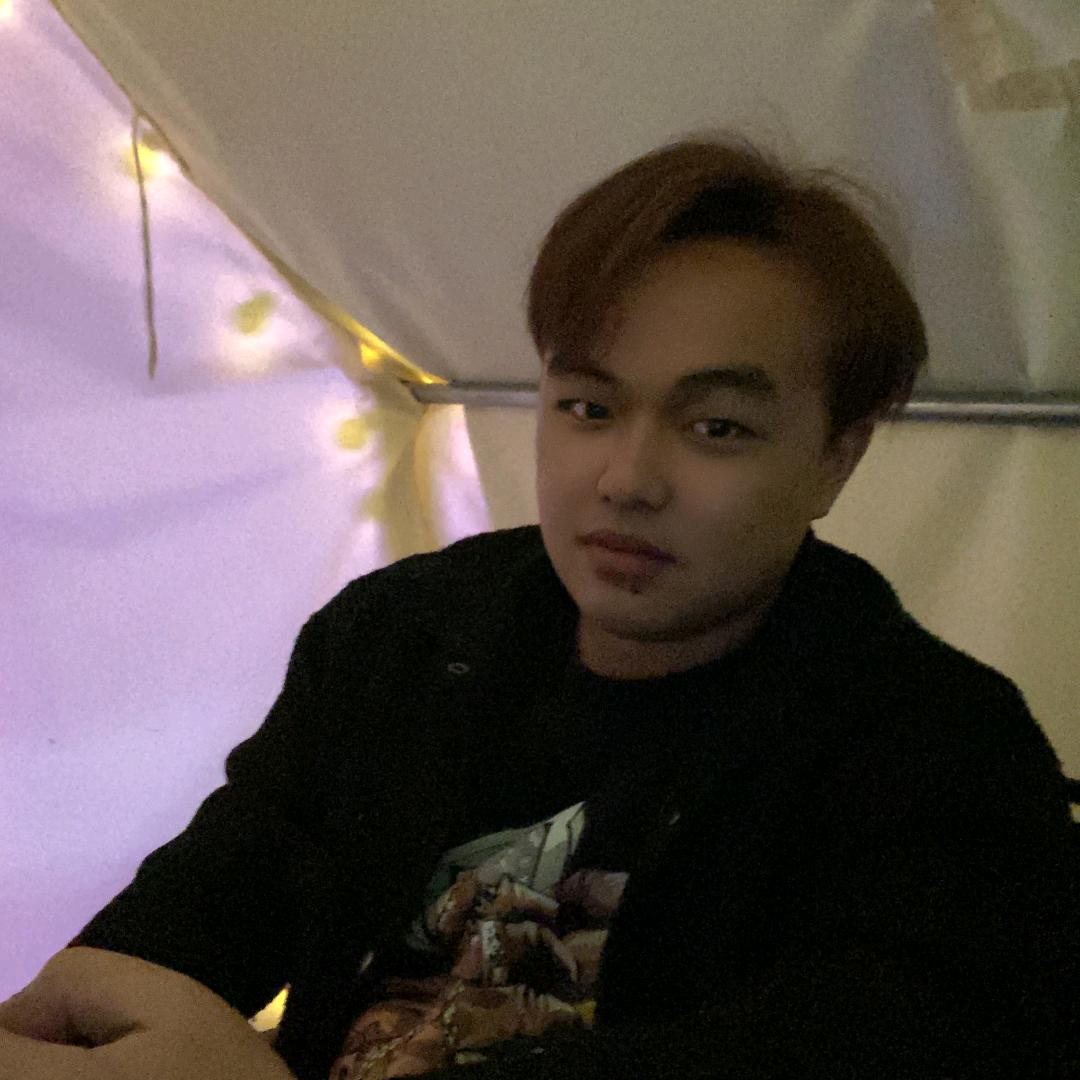 别碰她的丸子头👑