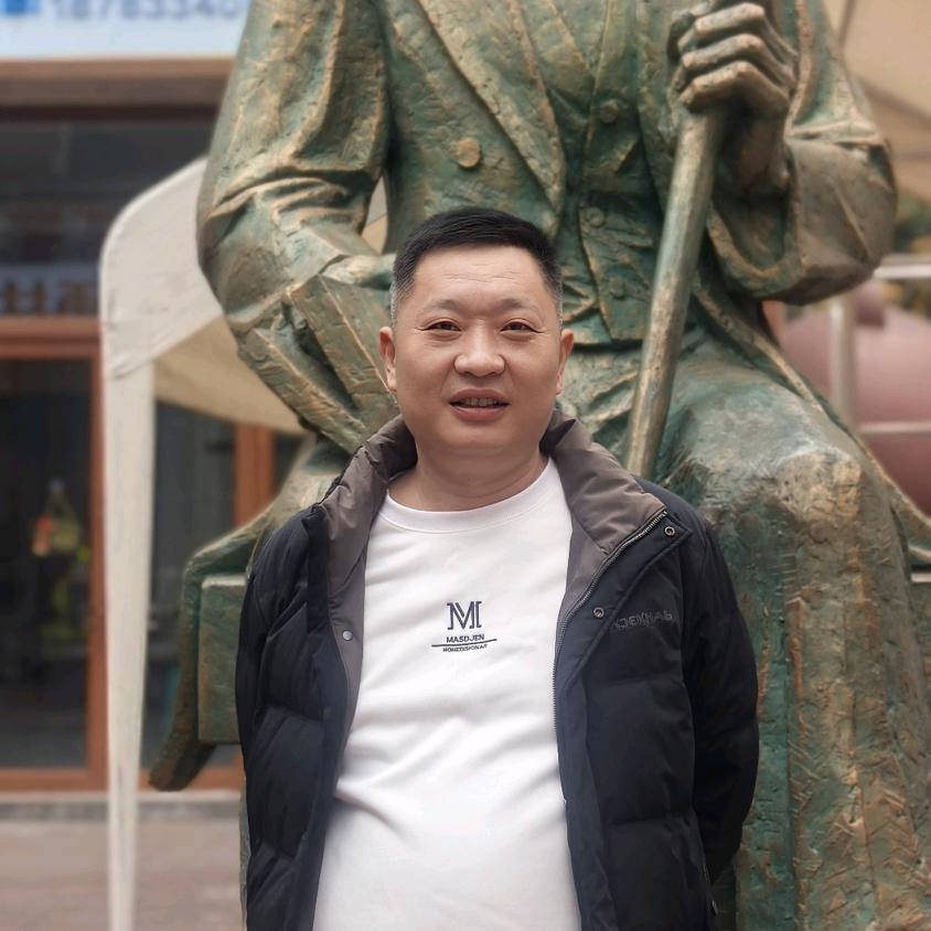努力搬砖