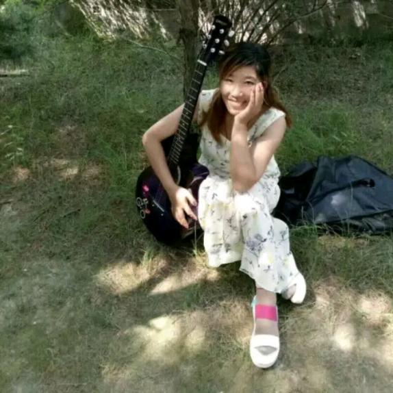 雪山女儿