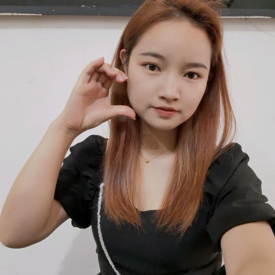 柒彩造型技术店长朱朱