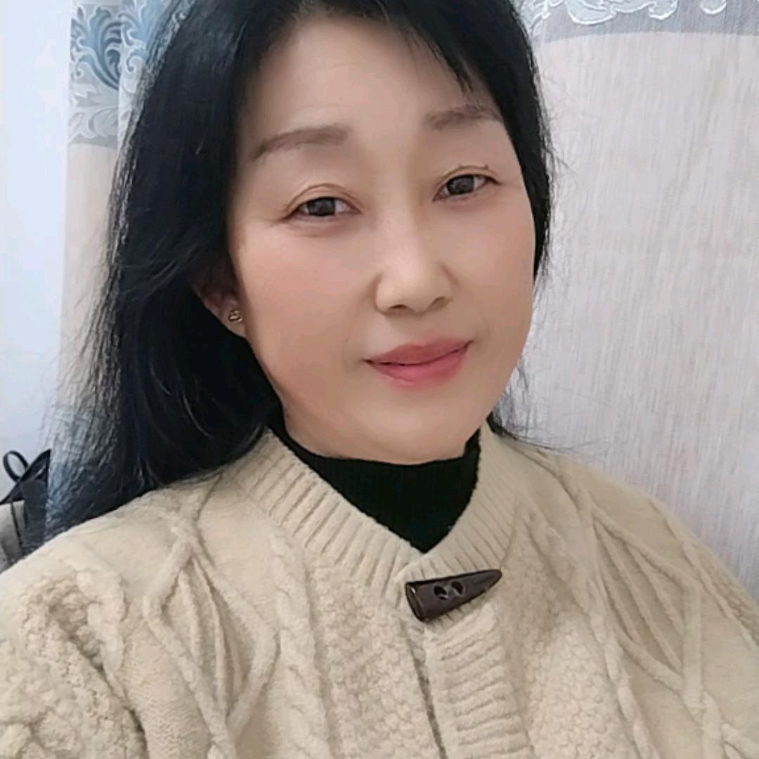 漕河王姐，野生蟋蟀直播间