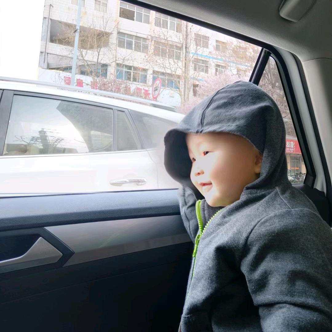 小彤和小屹的麻麻