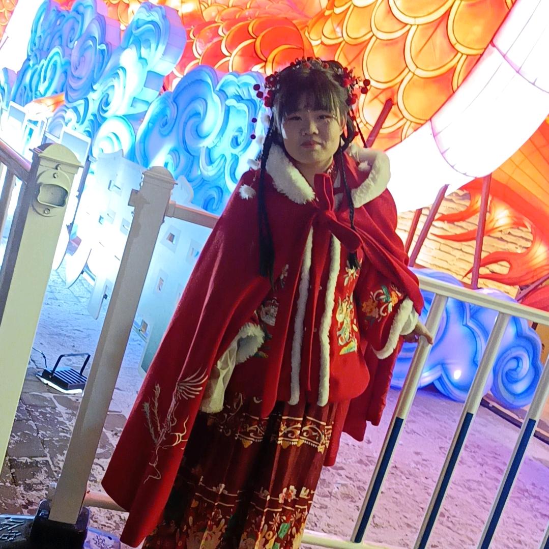 爱吃喝玩乐的姐妹