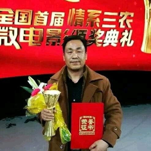 周红卫导演