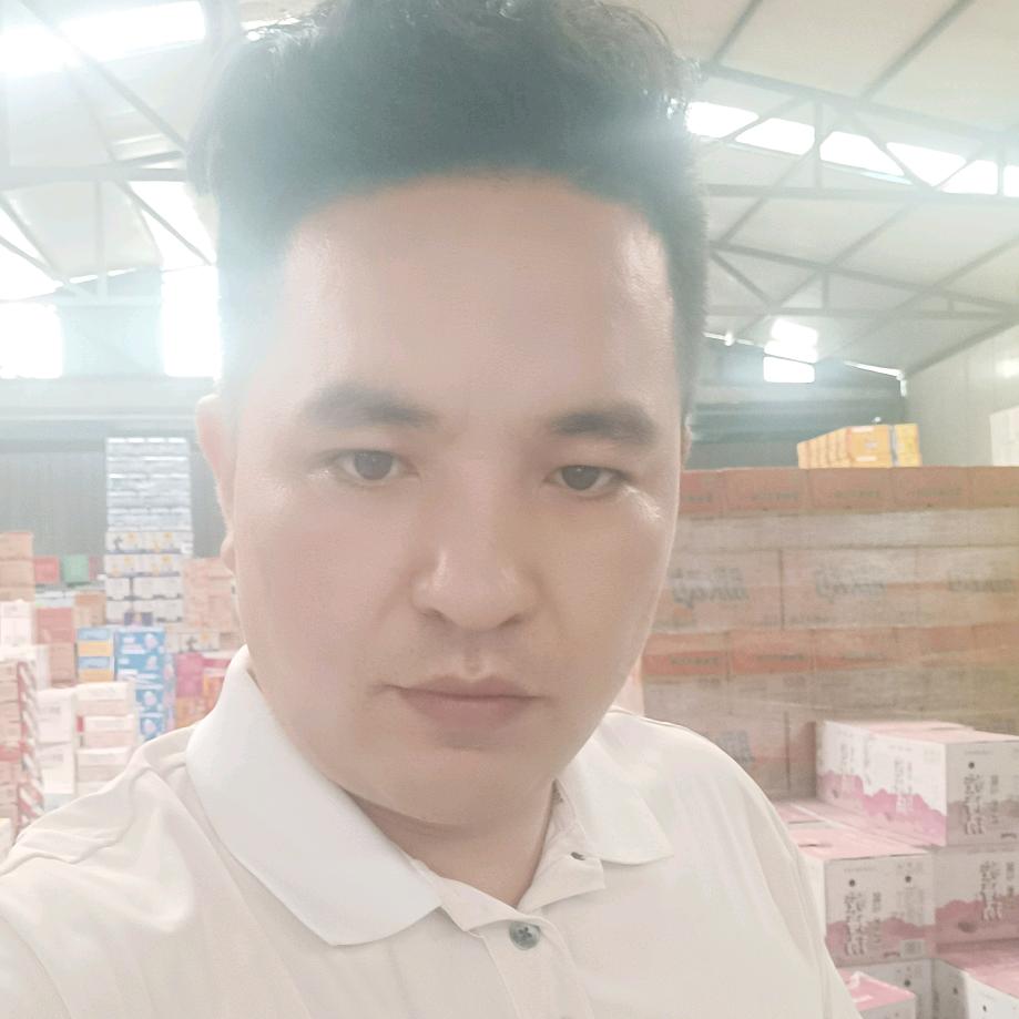 延衡实业李小龙